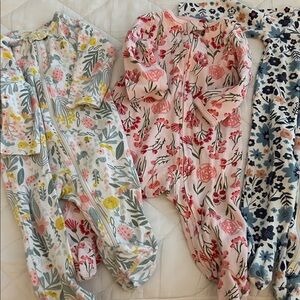 Baby girl sleep set size 6 months